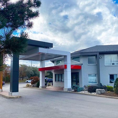 Comfort Inn Кеймбридж Екстериор снимка