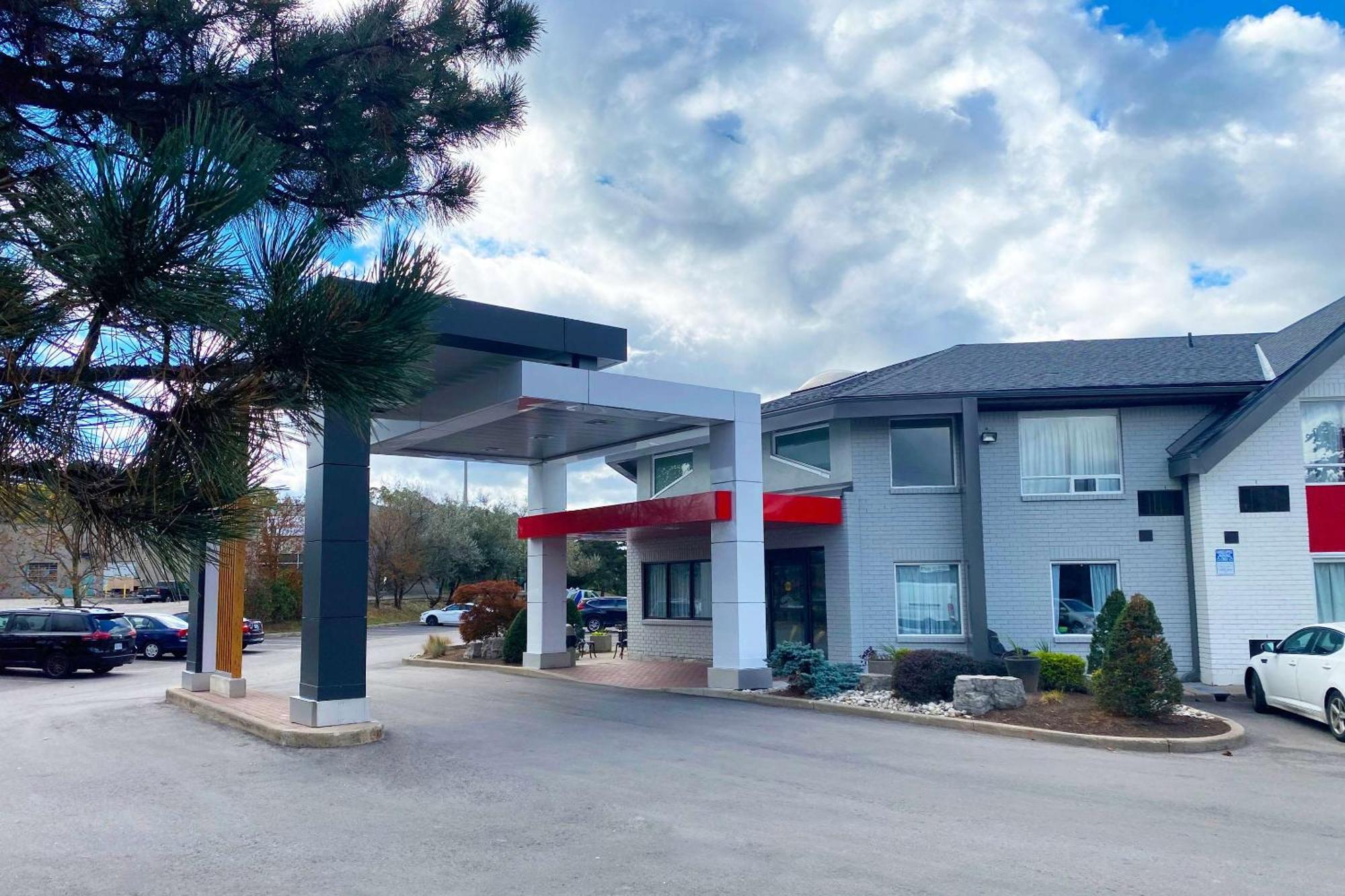 Comfort Inn Кеймбридж Екстериор снимка